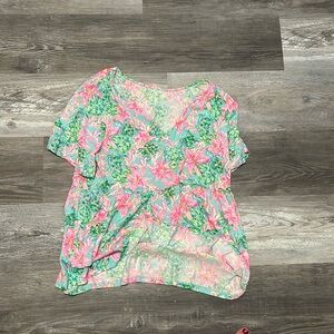 Lily Pulitzer tshirt